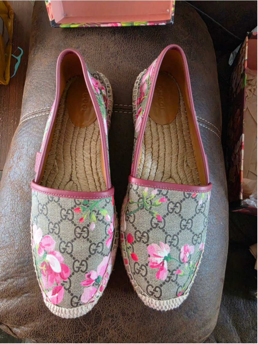 Gucci GG Blooms Supreme Pilar Espadrilles 39.5 Floral 427110 Box Dust Bags